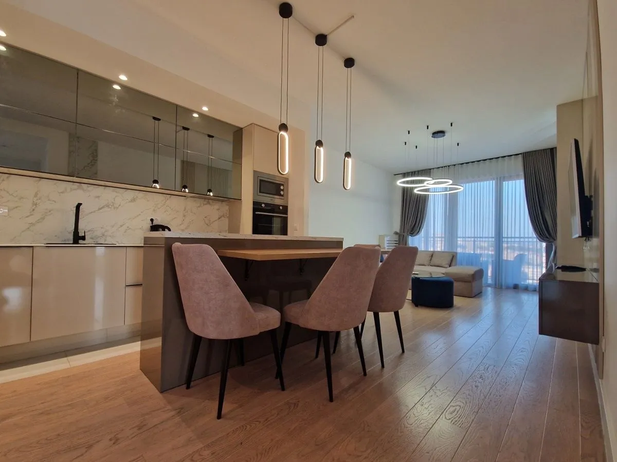 Sale, three bedroom apartment, 81m², Beograd Na Vodi, Beograd