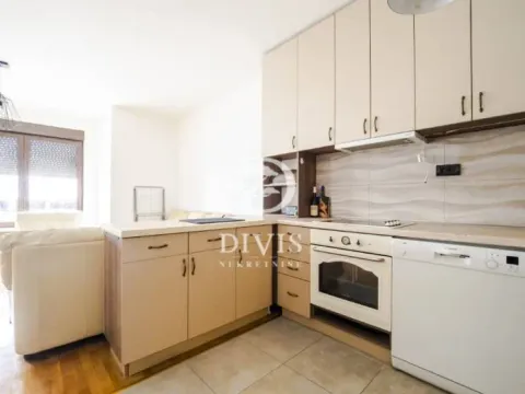 Sale, three bedroom apartment, 60m², Zvezdara Sve Podlokacije, Beograd - image 4