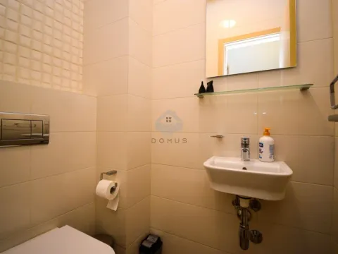 Rent, two bedroom apartment, 70m², City Kvart, Podgorica - image 8