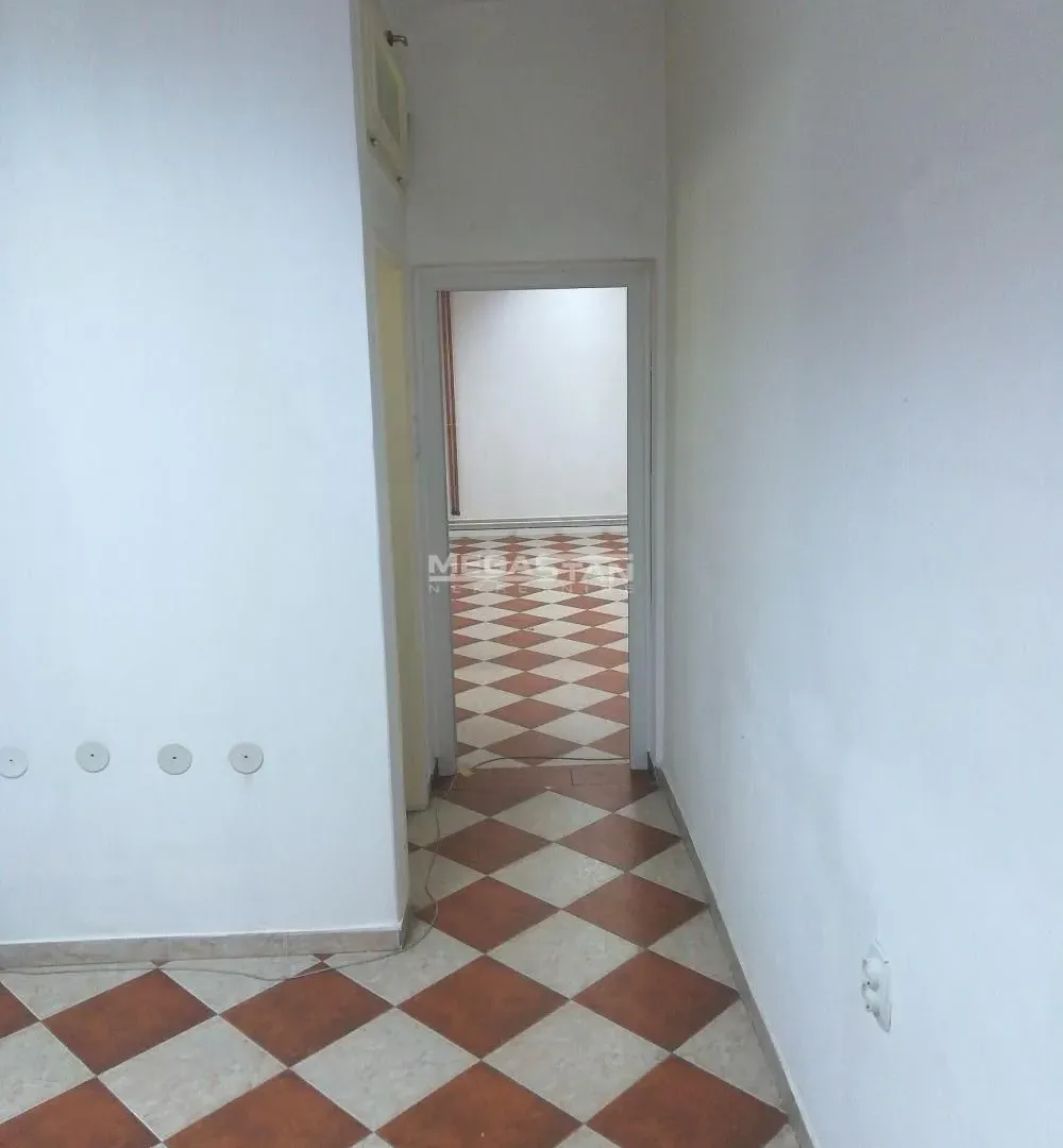 Rent, office space, 131m², Zemun Centar, Zemun Sve Podlokacije
