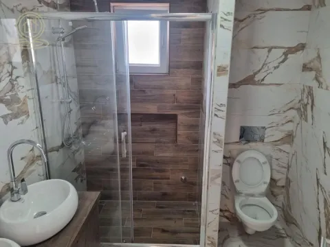 Prodaja, četvorosoban stan, 112m², Medijana, Niš - image 9