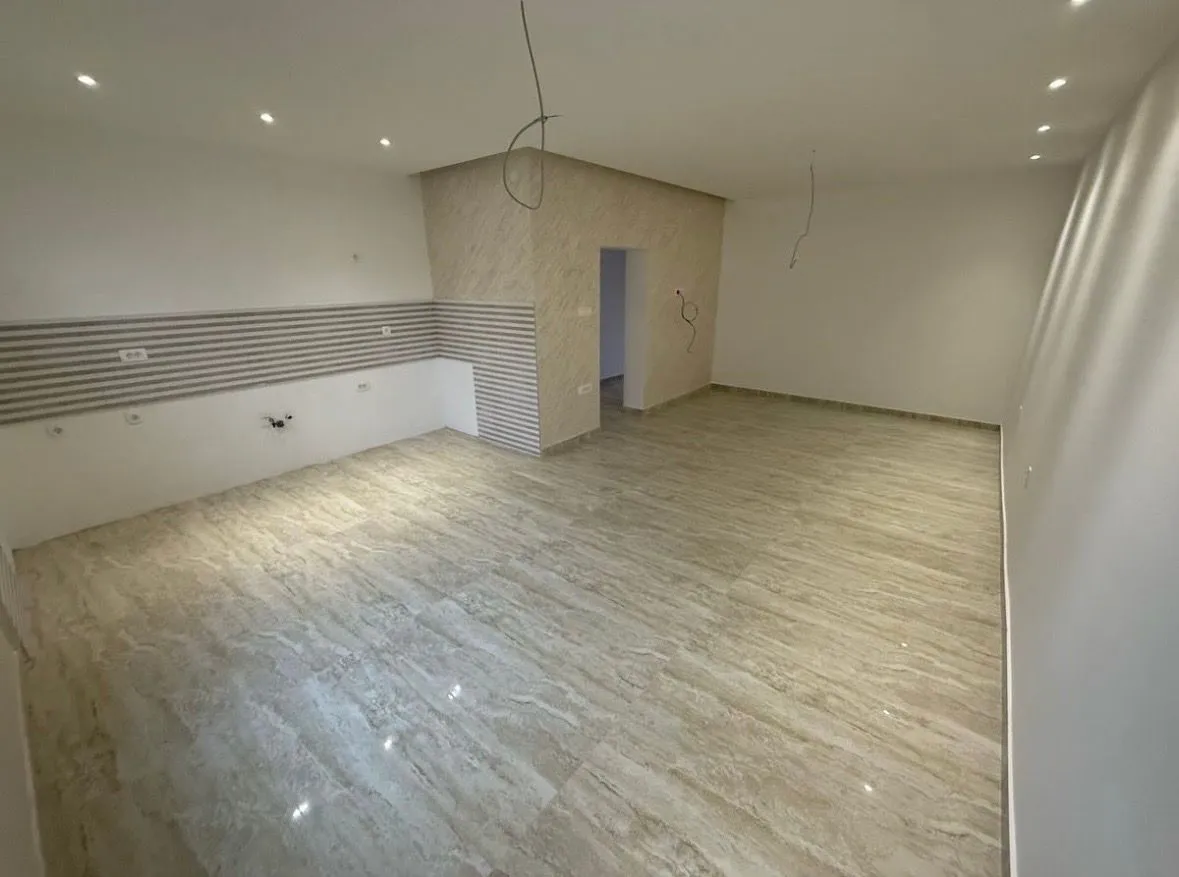 Prodaja, trosoban stan, 78m², Kava, Tivat