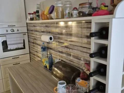 Izdavanje, dvosoban stan, 70m², Ljubović, Podgorica - image 5