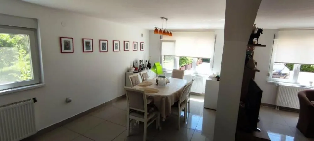 Prodaja, kuća, 280m², Gadžin Han, Srbija
