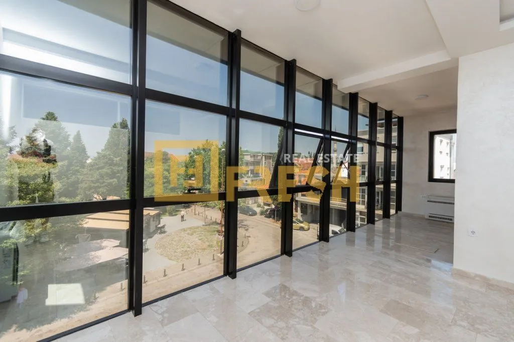 Rent, office space, 500m², Tuzi, Podgorica