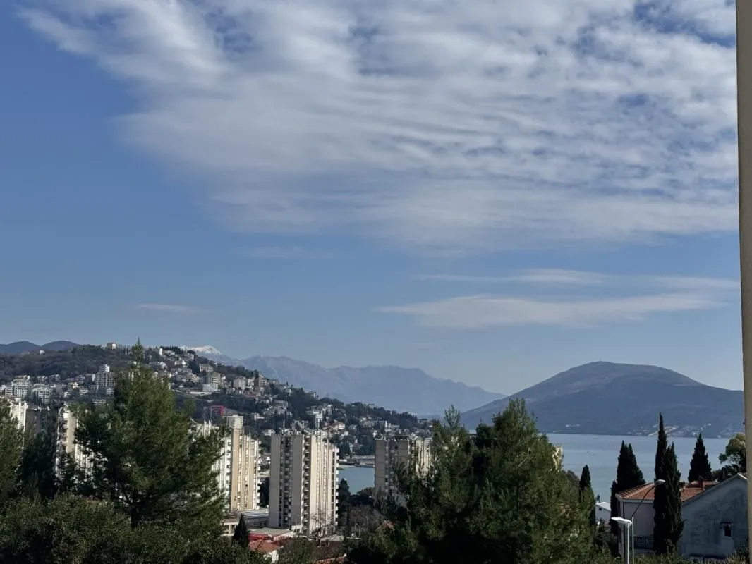 Prodaja, garsonjera, 34m², Igalo, Herceg Novi
