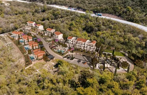 Sale, two bedroom apartment, 85m², Markovići, Budva - image 3