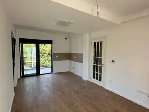 Prodaja, dvosoban stan, 72m², Dobrota, Kotor - image 7