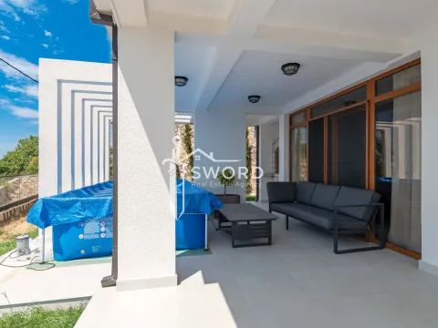 Prodaja, kuća, 160m², Dobre Vode, Bar - image 6