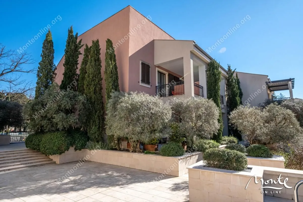 Prodaja, dvosoban stan, 115m², Porto Montenegro, Tivat