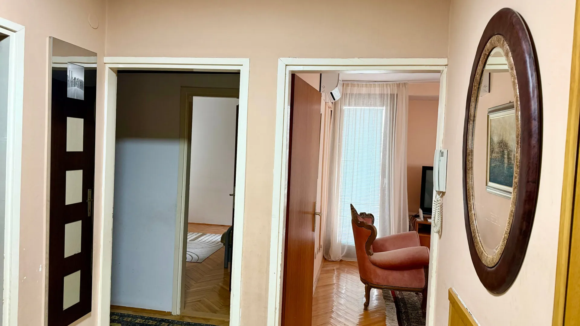 Rent, two bedroom apartment, 80m², Centar, Bar