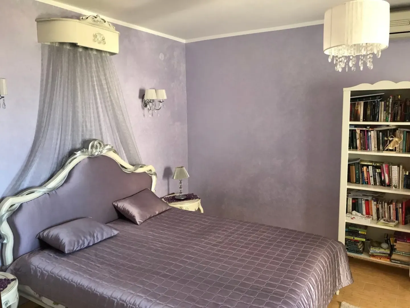 Izdavanje, kuća, 200m², Rafailovići, Budva
