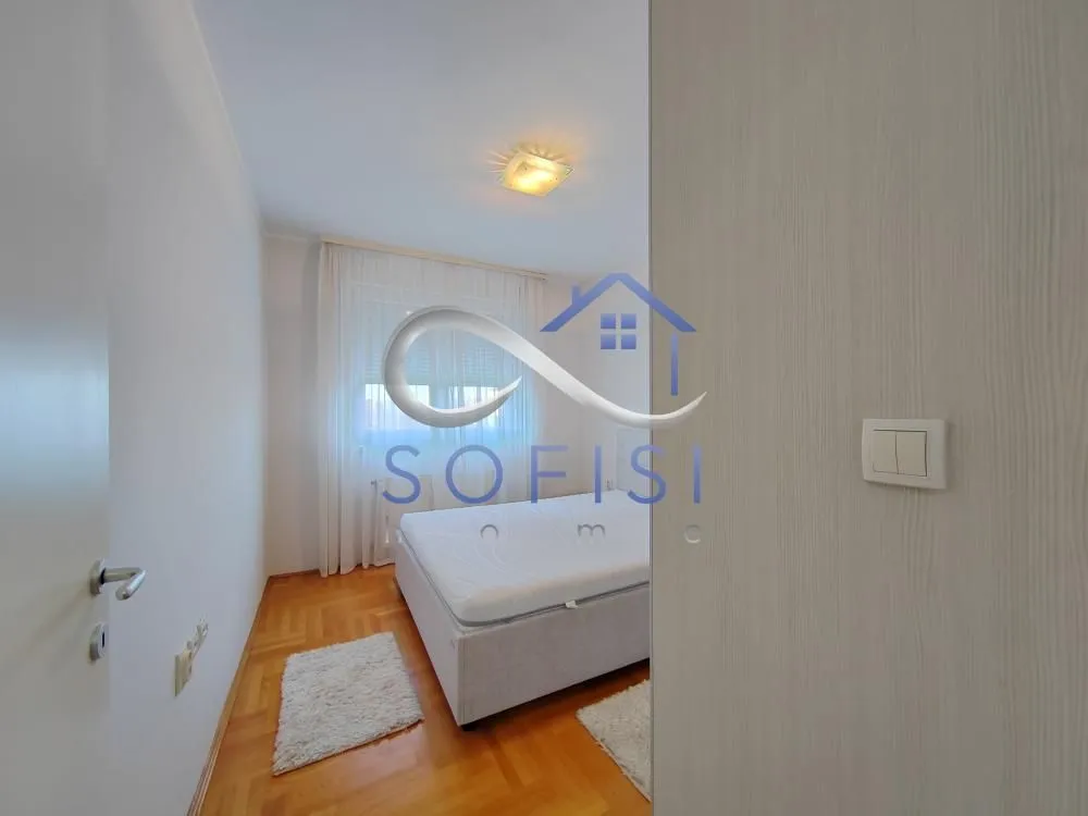 Izdavanje, jednosoban stan, 45m², Bulevar Evrope, Novi Sad Sve Podlokacije