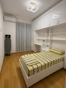 Rent, two bedroom apartment, 69m², City Kvart, Podgorica - image 7