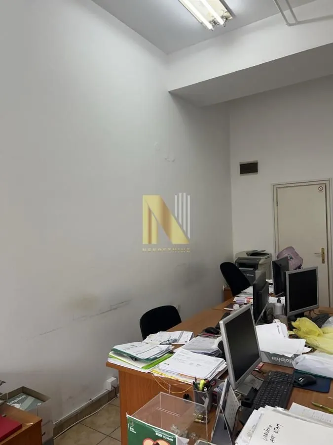 Sale, office space, 20m², Rotkvarija, Novi Sad Sve Podlokacije