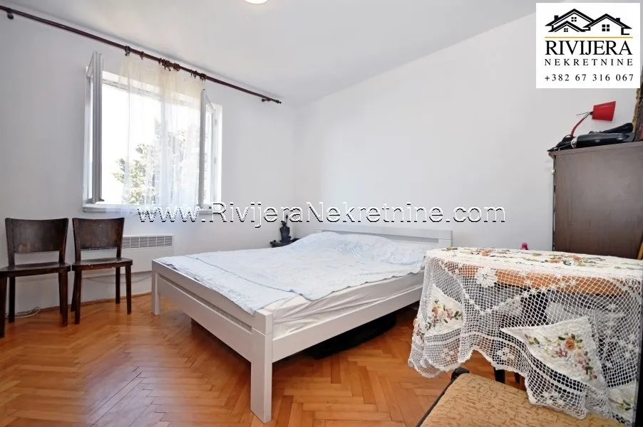 Prodaja, dvosoban stan, 77m², Centar, Herceg Novi
