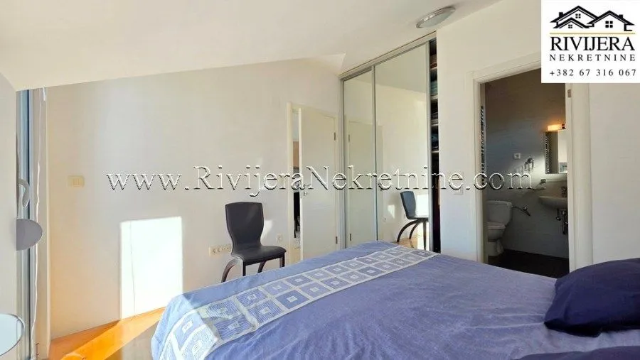Prodaja, dvosoban stan, 71m², Đenovići, Herceg Novi