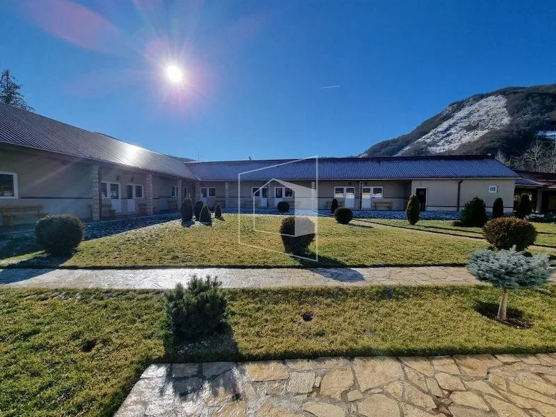 Rent, office space, 2000m², Šavnik, Crna Gora