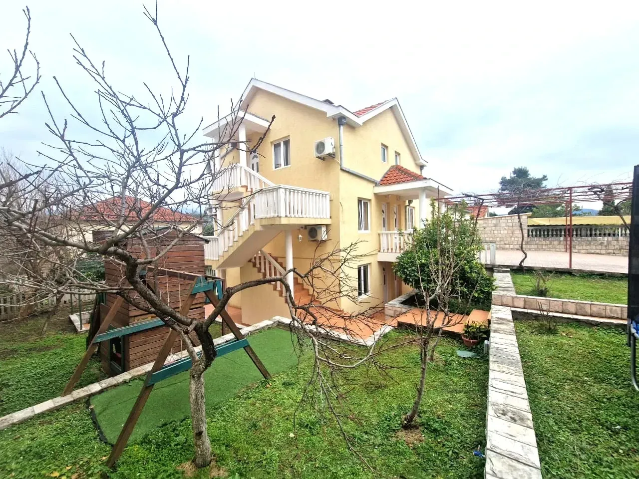 Prodaja, kuća, 190m², Tivat, Crna Gora
