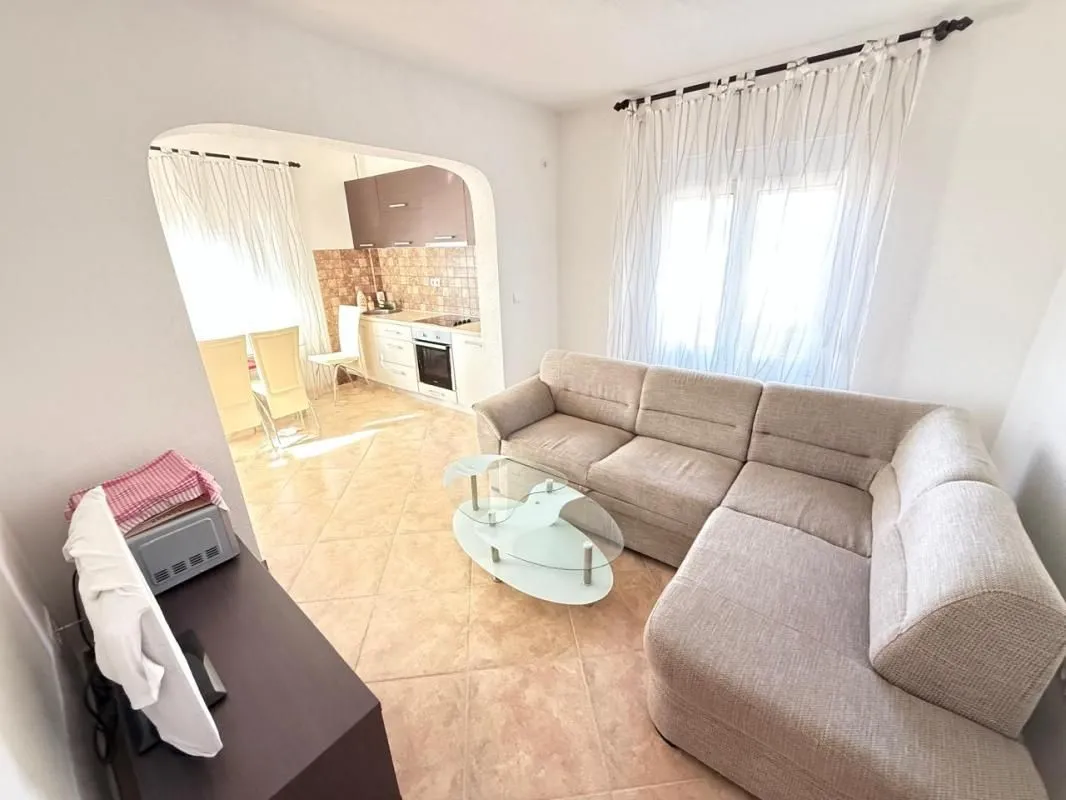 Prodaja, kuća, 130m², Sutomore, Bar