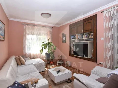 Rent, two bedroom apartment, 68m², Gornja Gorica, Podgorica - image 2