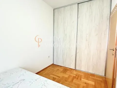 Izdavanje, stan, 36m², Stari Aerodrom, Podgorica - image 5