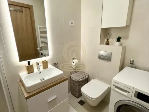 Izdavanje, dvosoban stan, 43m², Bulevar Evrope, Novi Sad Sve Podlokacije - image 9
