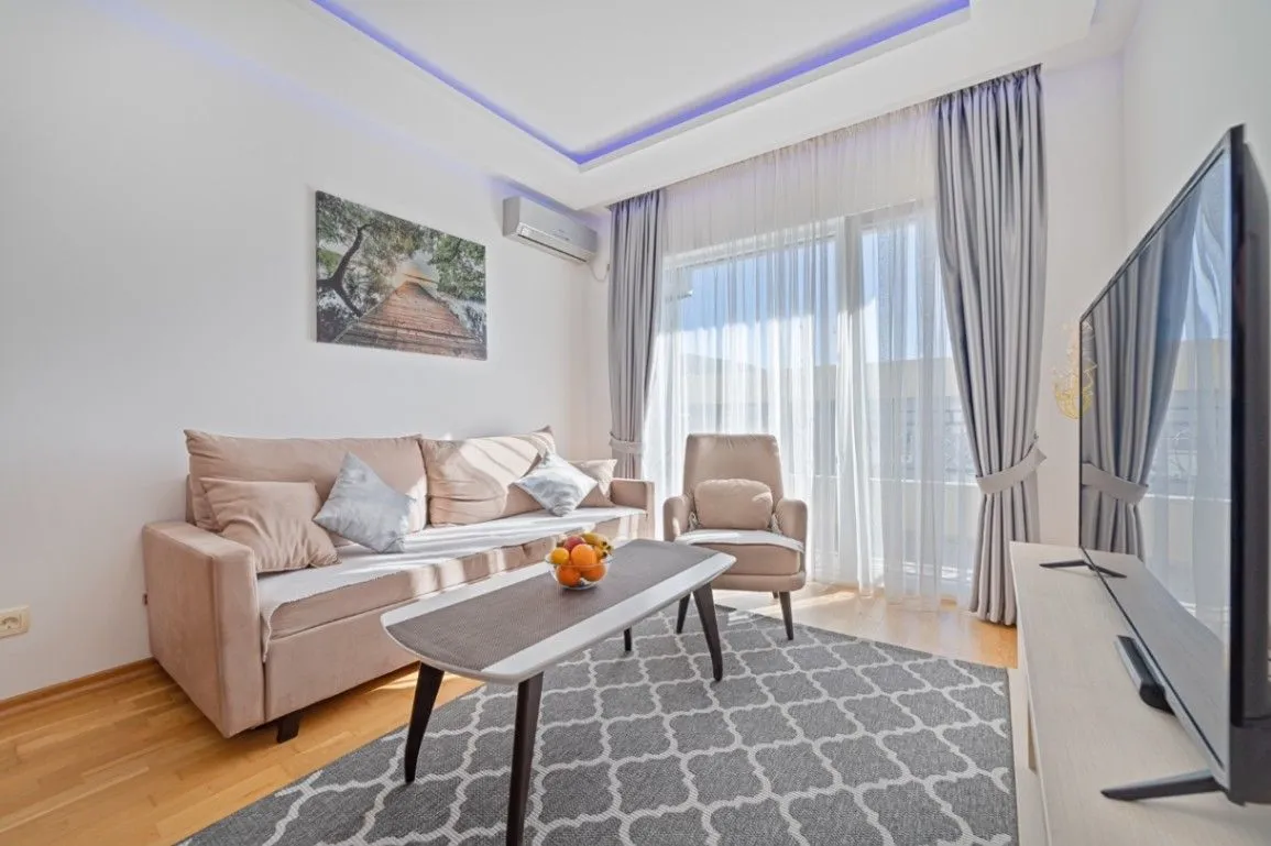 Rent, one bedroom apartment, 50m², Dubovica, Budva