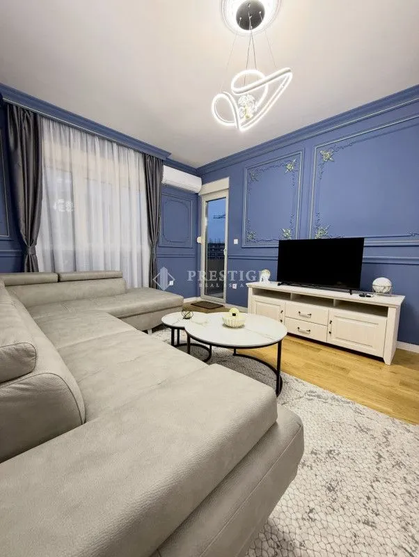 Rent, one bedroom apartment, 52m², Central Point, Podgorica