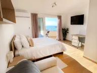 Izdavanje, trosoban stan, 136m², Petrovac, Budva - image 2