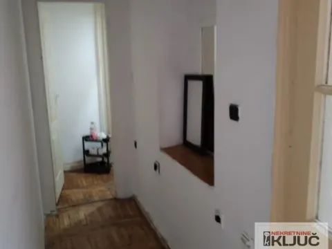 Prodaja, jednosoban stan, 40m², Centar, Novi Sad - image 6