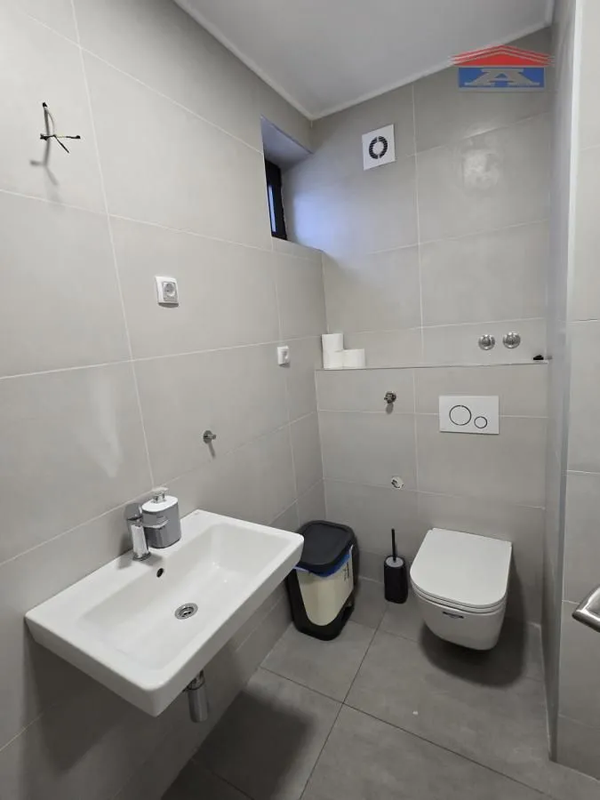 Rent, office space, 230m², Telep, Novi Sad Sve Podlokacije
