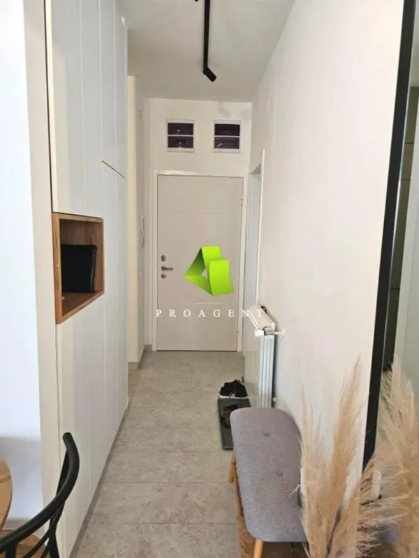 Prodaja, dvosoban stan, 66m², Medijana, Niš
