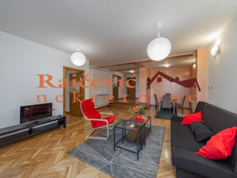 Izdavanje, trosoban stan, 89m², Ivanjica, Srbija - image 4