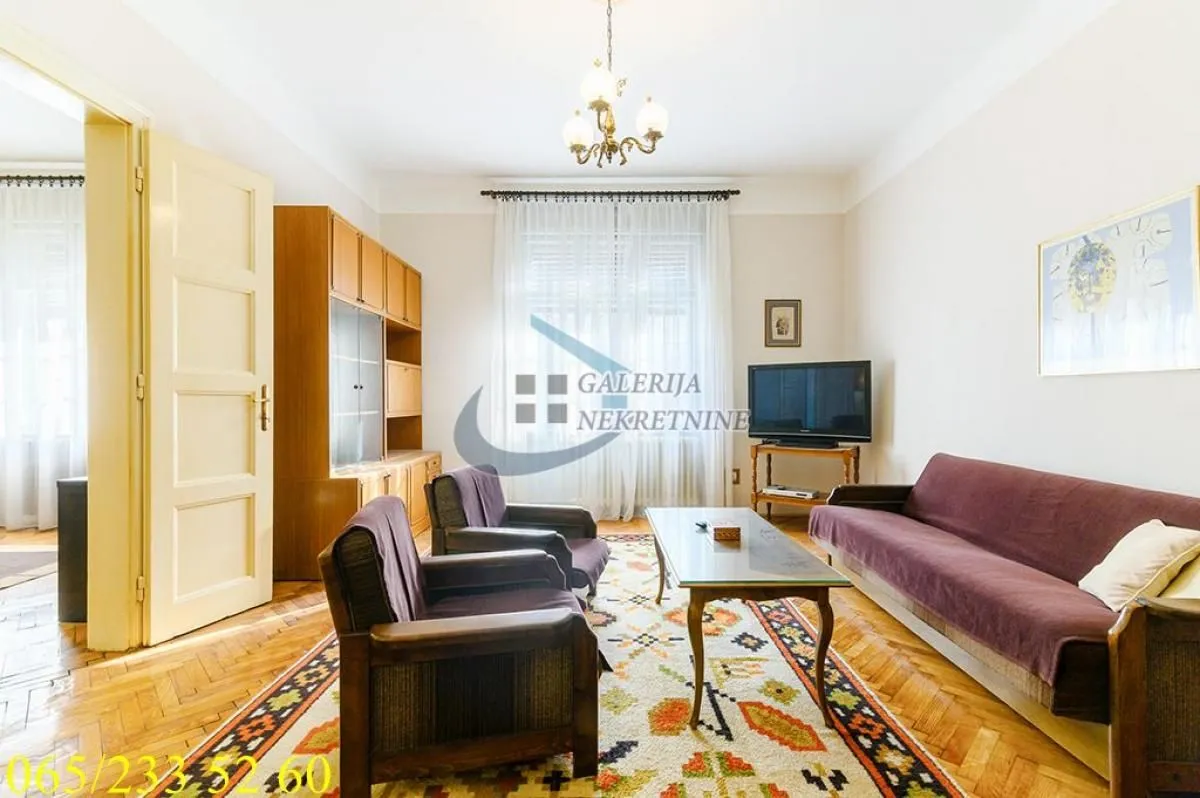 Rent, four bedroom apartment, 113m², Stari Grad, Beograd