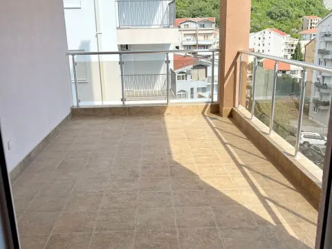Prodaja, dvosoban stan, 88m², Podkošljun, Budva - image 8