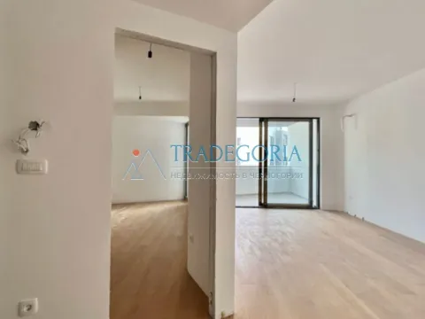 Prodaja, jednosoban stan, 53m², Bečići, Budva - image 2