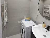 Izdavanje, trosoban stan, 80m², Vračar Sve Podlokacije, Beograd - image 12