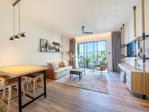 Prodaja, jednosoban stan, 63m², Centar, Tivat - image 8