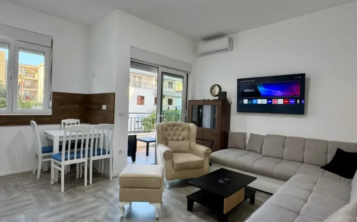 Daily-rent, one bedroom apartment, 60m², Bar, Crna Gora