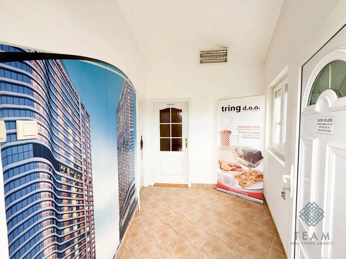 Rent, office space, 110m², Gornja Gorica, Podgorica