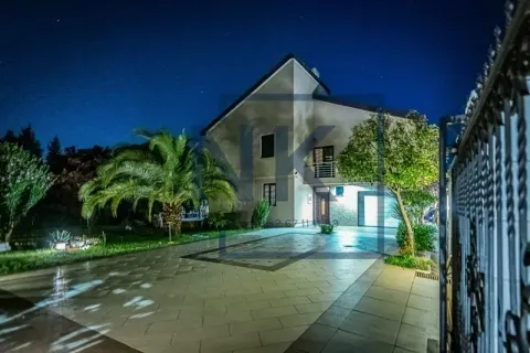 Prodaja, kuća, 280m², Ibričevina, Podgorica - image 20