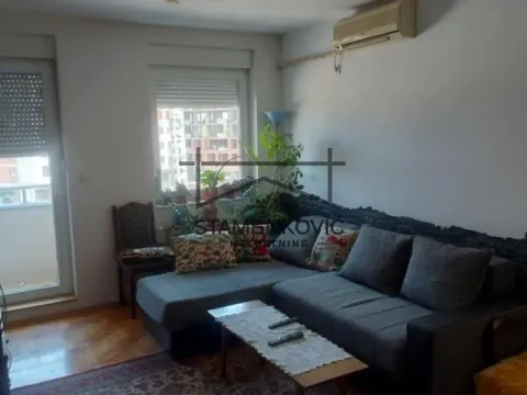 Prodaja, dvosoban stan, 48m², Bulevar patrijarha Pavla, Novi Sad Sve Podlokacije