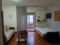 Izdavanje, garsonjera, 35m², City Kvart, Podgorica - image 9