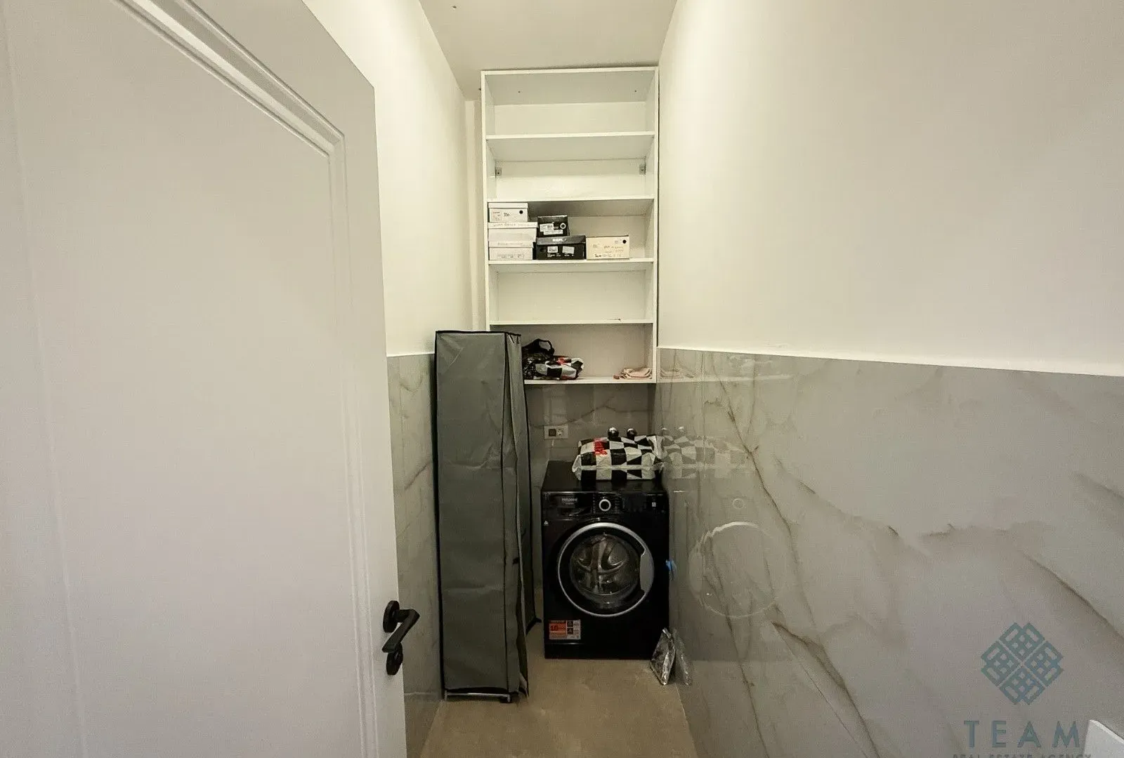 Prodaja, četvorosoban stan, 145m², Zabjelo, Podgorica