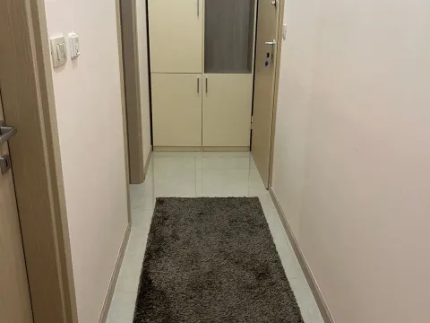 Prodaja, jednosoban stan, 53m², City Kvart, Podgorica - image 10