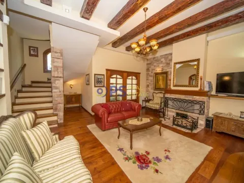 Prodaja, kuća, 169m², Cetinje, Crna Gora - image 3