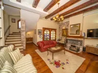 Prodaja, kuća, 169m², Cetinje, Crna Gora - image 3