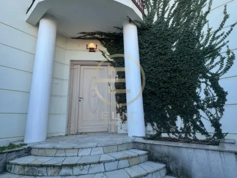 Izdavanje, kuća, 158m², Sremska Kamenica, Petrovaradin - image 4