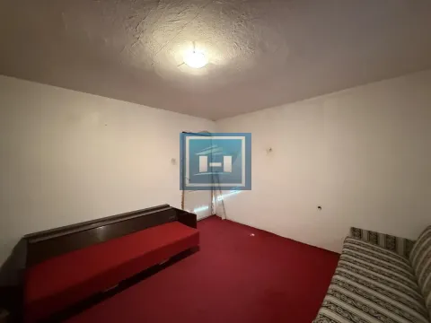 Sale, house, 250m², Crnče, Jagodina - image 18